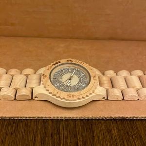 Wood watch!